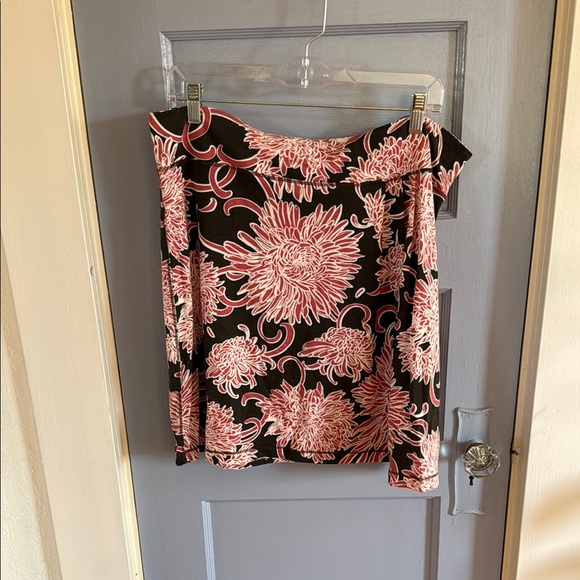 Title nine Dresses & Skirts - Title nine Orange and Pink Skirt